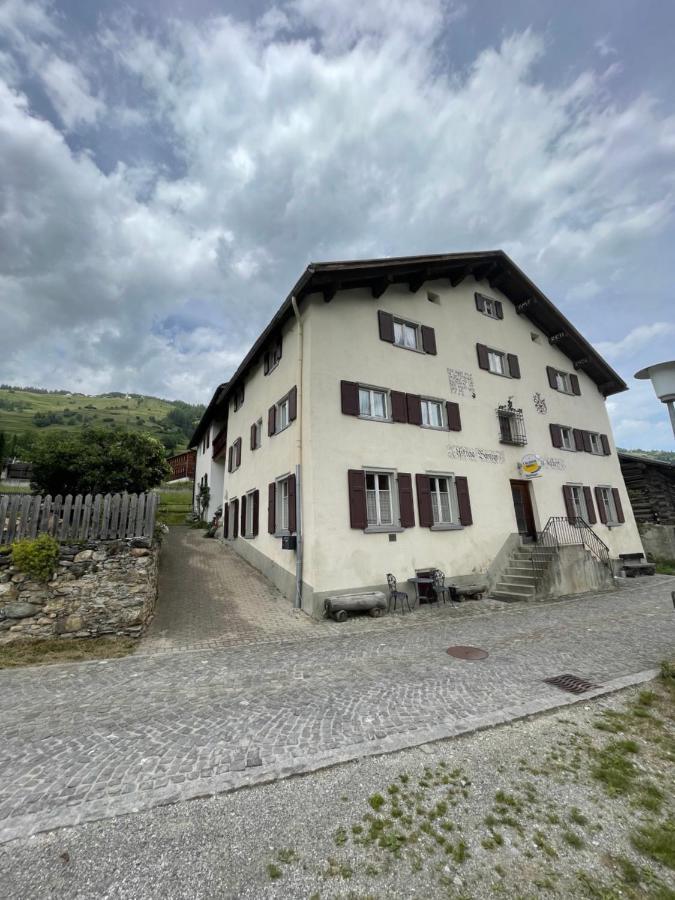 Gasthaus Beverin Farden Exterior photo